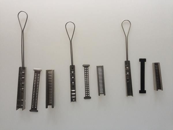 FTTH Plastic Accessories and Parts for optic fiber project and communications YH04